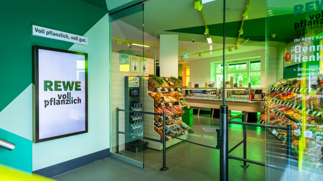 Im "Rewe voll pflanzlich" in Friedrichshain in Berlin gibt es nur vegane Produkte - Quelle: Rewe